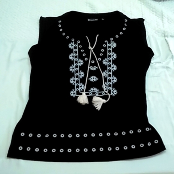 Blouse - Picture 2 of 4